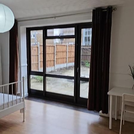London E1 Rooms ภายนอก รูปภาพ
